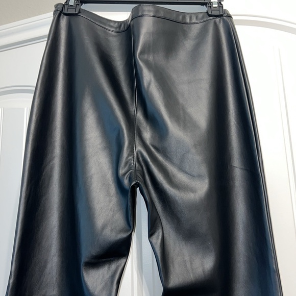 Line & Dot Kourtney Vegan Leather Pant in Black - Picture 12 of 12